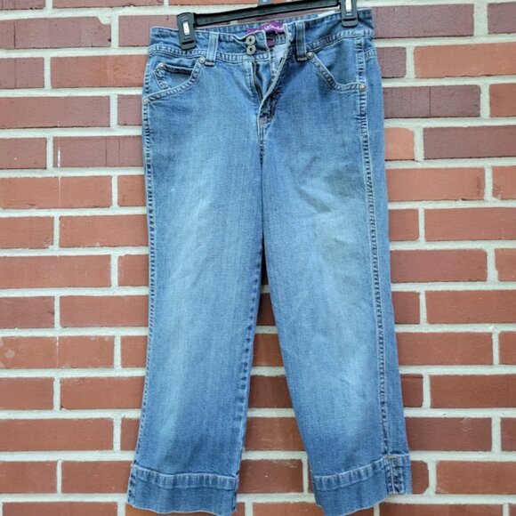 Gloria Vanderbilt Denim - Women's Gloria Vanderbilt Capri Jeans - Size 8